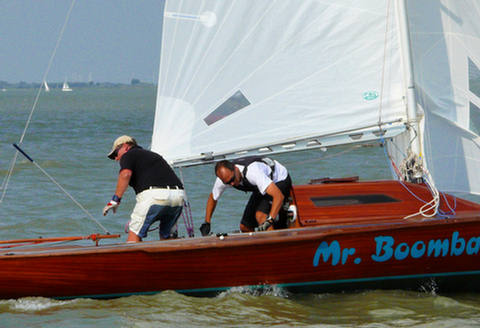 b285_EURO_20080822