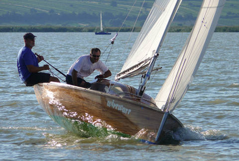 a111_IOeKM_15er_20080818